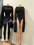 Noir drape